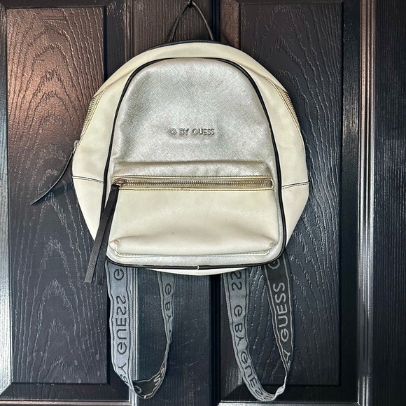 Guess Mini White Logo 3 Compartment Backpack with Adjustable Straps Zipper - Picture 2 of 7